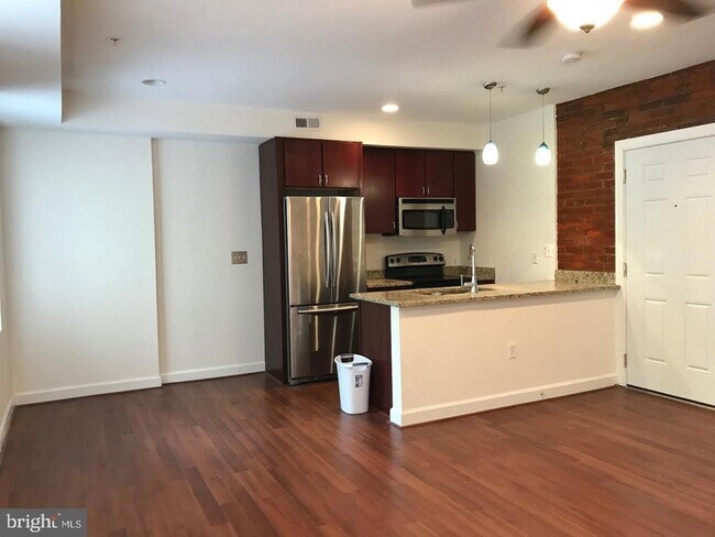 Foto del edificio - 5407-5407 9th St NW