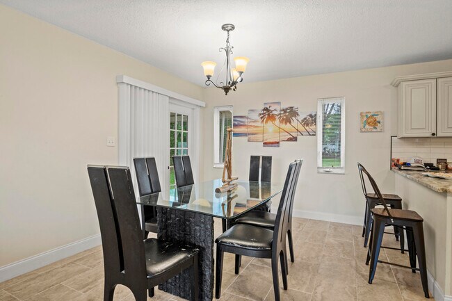 Foto del edificio - 232 SW Kimball Cir