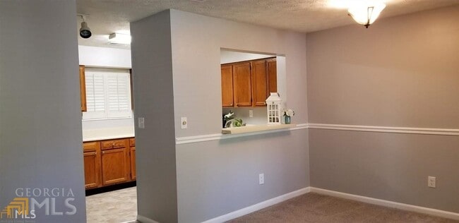 Building Photo - 6434 Pinebark Way