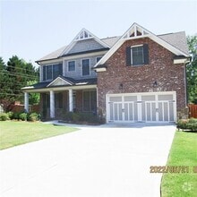 Building Photo - 1998 Credence Ct