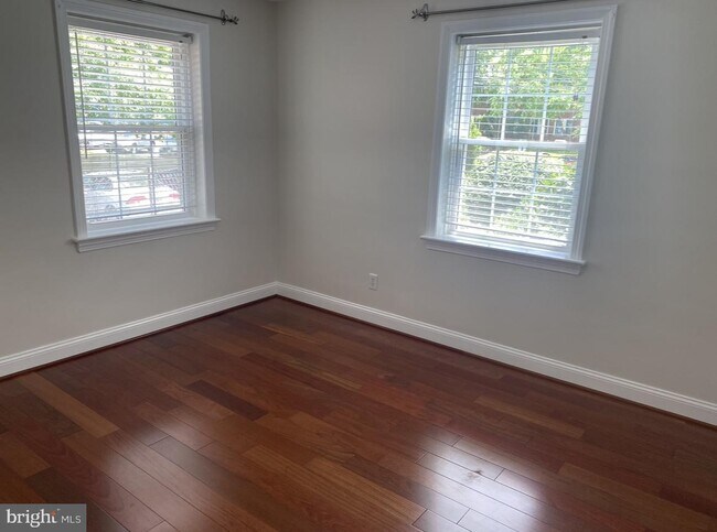 Foto del edificio - 722 S Fayette St