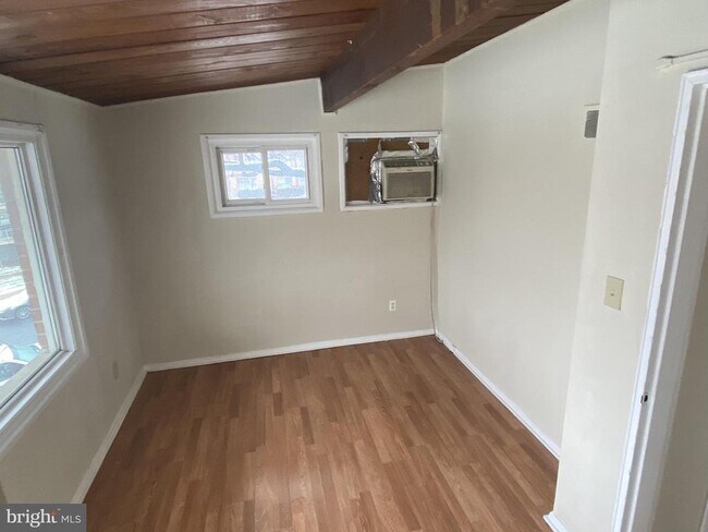 Building Photo - 7302 Riggs Rd