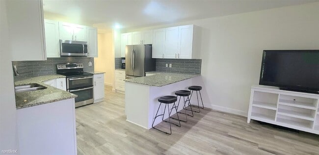 Building Photo - 3 br, 2.5 bath House - 7780 Stone Harbour ...