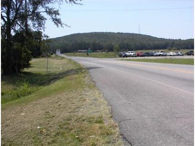Building Photo - Hwy 65 & 9