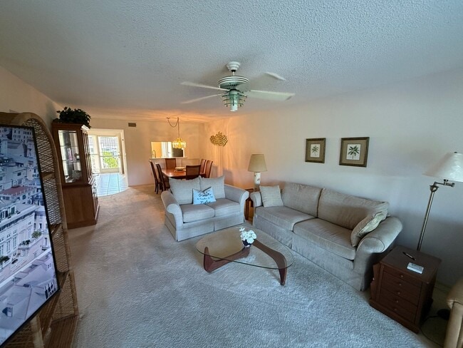Building Photo - 614 Estuary Dr