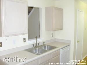 Building Photo - 6038 Norse