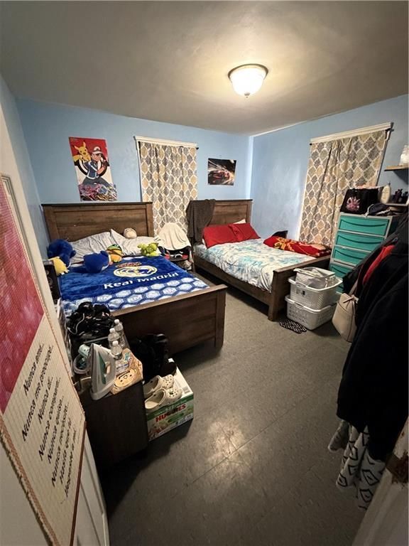 Building Photo - 55 Alton St