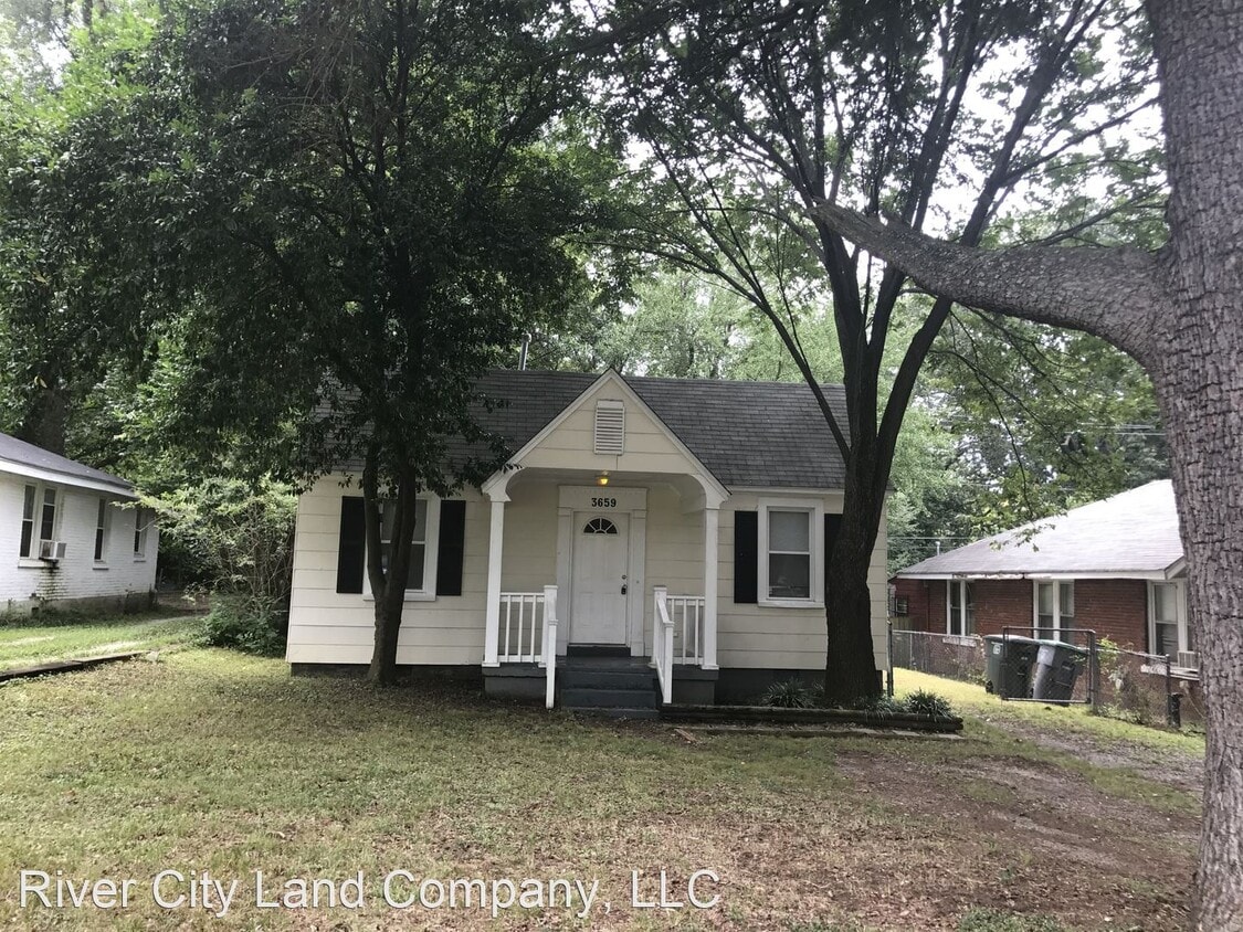 Primary Photo - 3 br, 2 bath House - 3659 Douglass