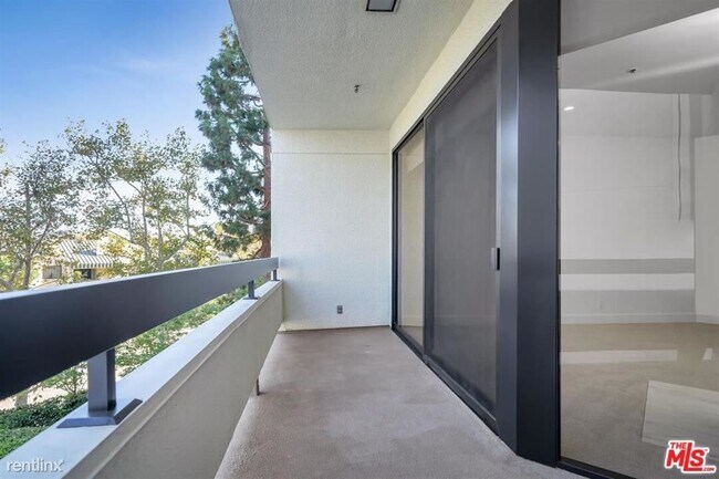 Building Photo - 2 br, 2 bath Condo - 2102 Century Park Ln ...