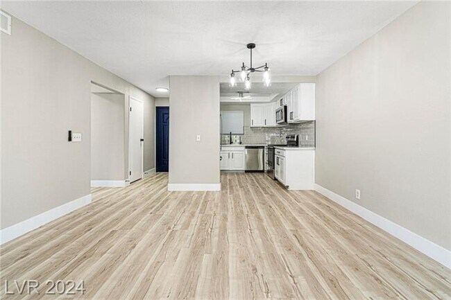 Foto del edificio - 1730 Jupiter Ct