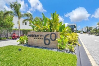 Building Photo - 7509 NW 99th Ave