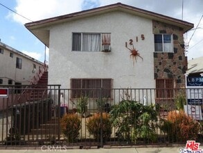 Building Photo - 1215 S Ardmore Ave