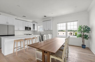 Building Photo - The Sagamore