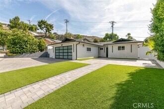 Building Photo - 27964 Carvel Dr