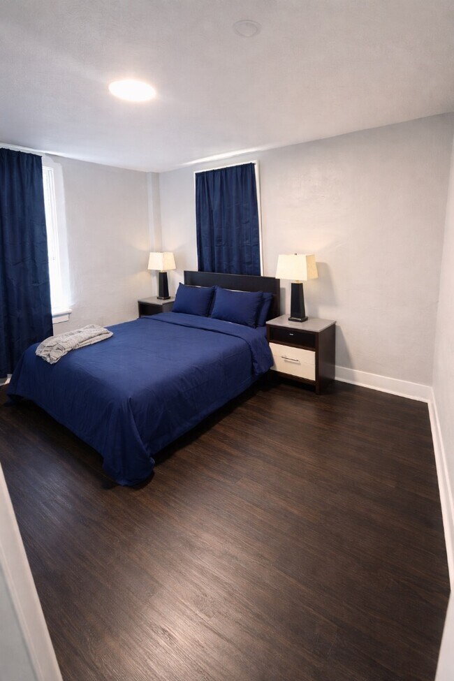 Foto del edificio - 818 Broad St