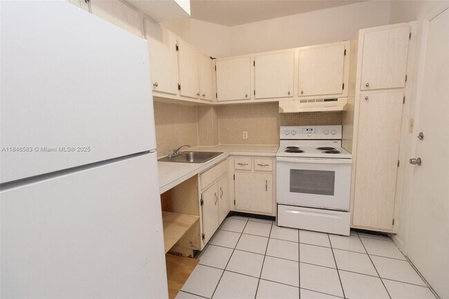 Foto del edificio - 3501 Jackson St