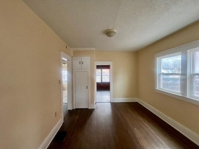 Foto del edificio - 933 Sandusky Ave