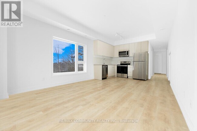 Photo du bâtiment - 16 Melbourne Ave