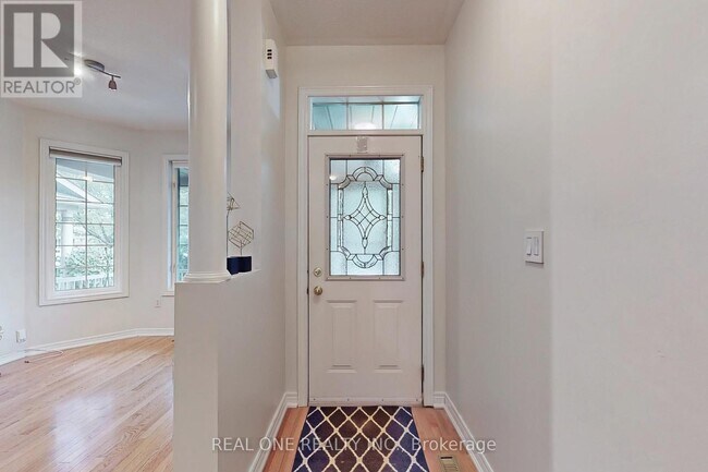 Photo du bâtiment - 19 Longwood Ave