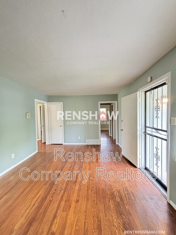 Building Photo - 5472 Lochinvar Rd