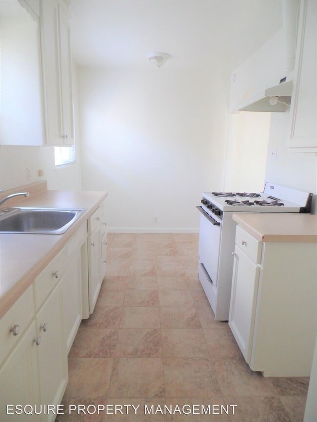 Foto del edificio - 525 N A St