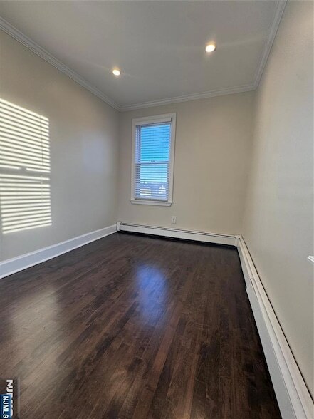 Foto del edificio - 14 River St