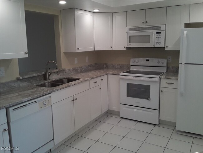 Building Photo - 4436 Orchid Blvd