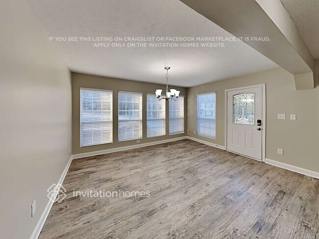 Foto del edificio - 911 Highland Terrace NE
