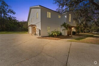Building Photo - 1820 Rumar Ln