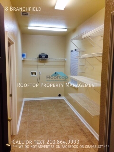 Building Photo - 8 Branchfield-