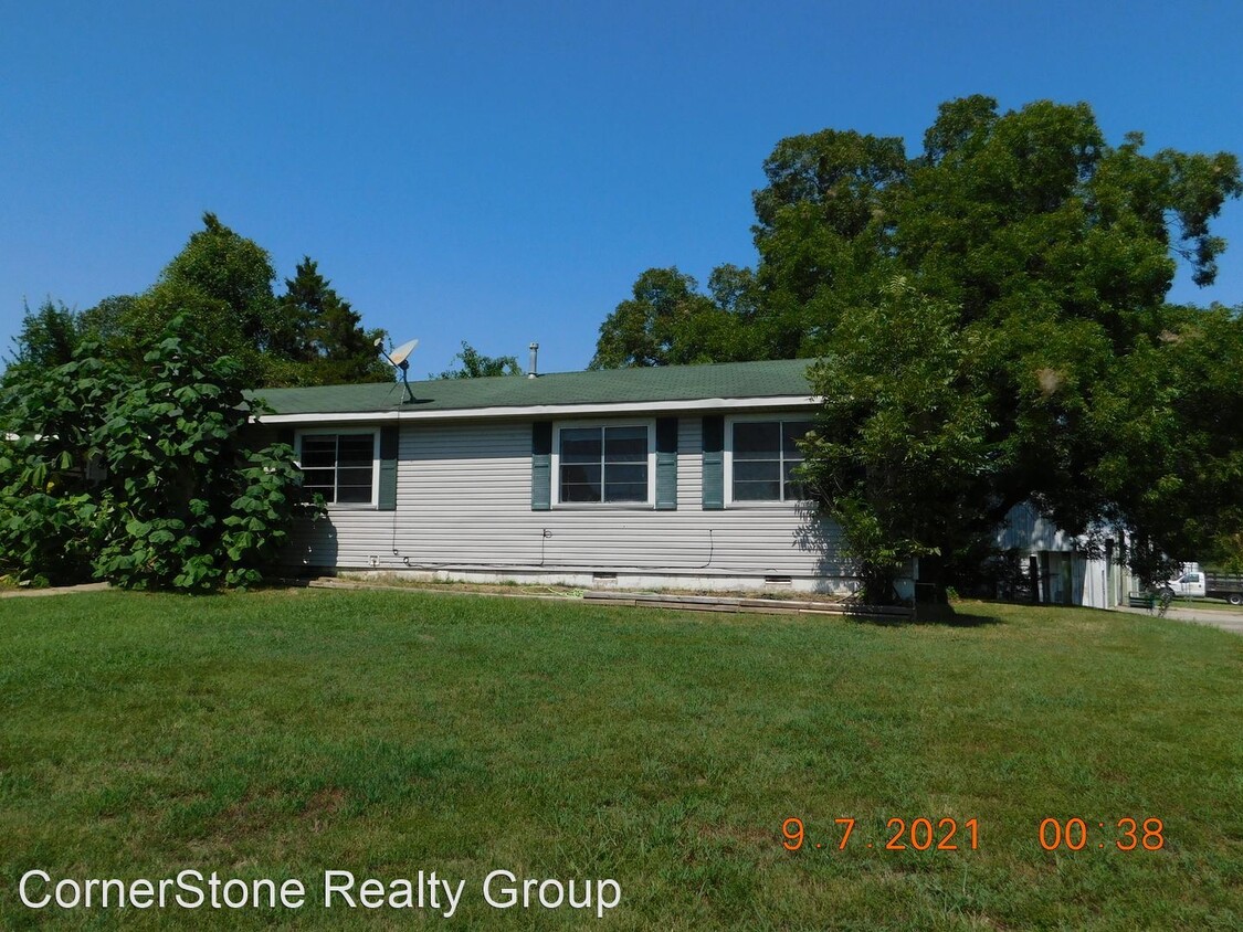 Primary Photo - 3 br, 1 bath House - 2609 Old Rudy Rd