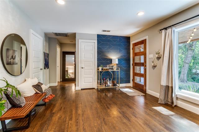 Building Photo - 410 S Ravinia Dr