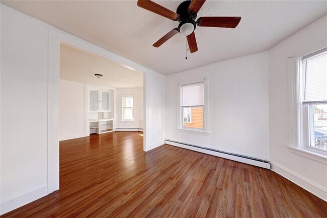 Foto del edificio - 116 Lenox Ave