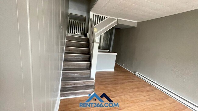 Foto del edificio - 403 E Norwegian St