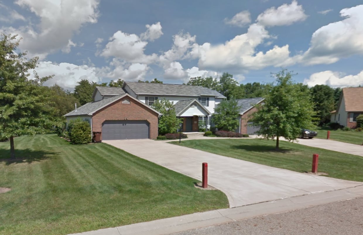 Primary Photo - 3703 Asshan Cir NW