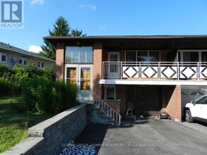 Building Photo - 3367 Verhoeven Dr