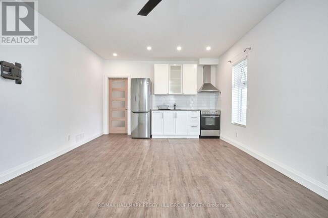 Photo du bâtiment - 77 Victoria St