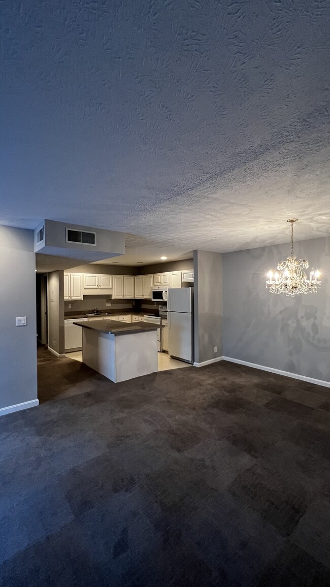 Building Photo - 4204 Browns Ln