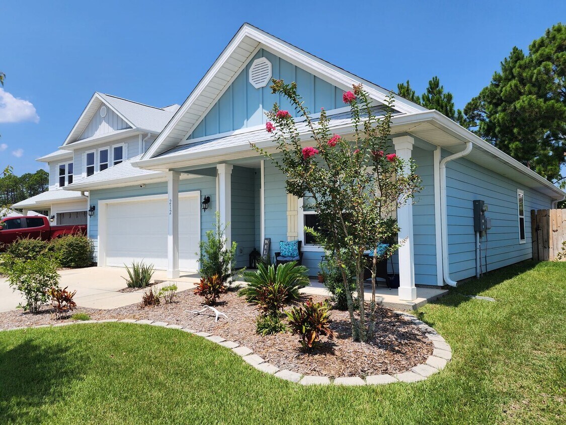 Primary Photo - Emerald Cove Villa