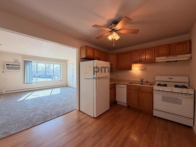 Foto del edificio - 105 Harrington Ave