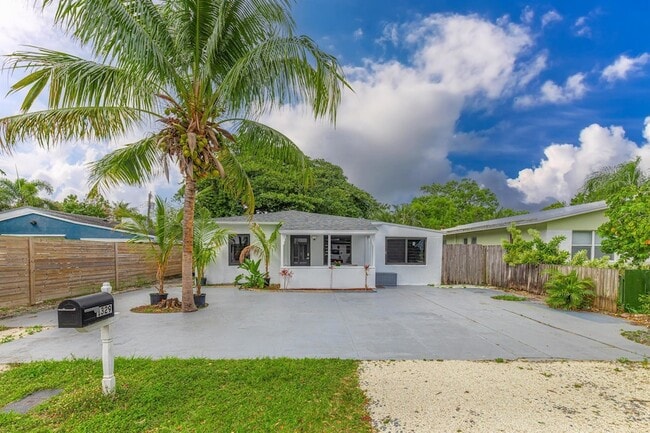Photo - 1329 NW 4th Ave House