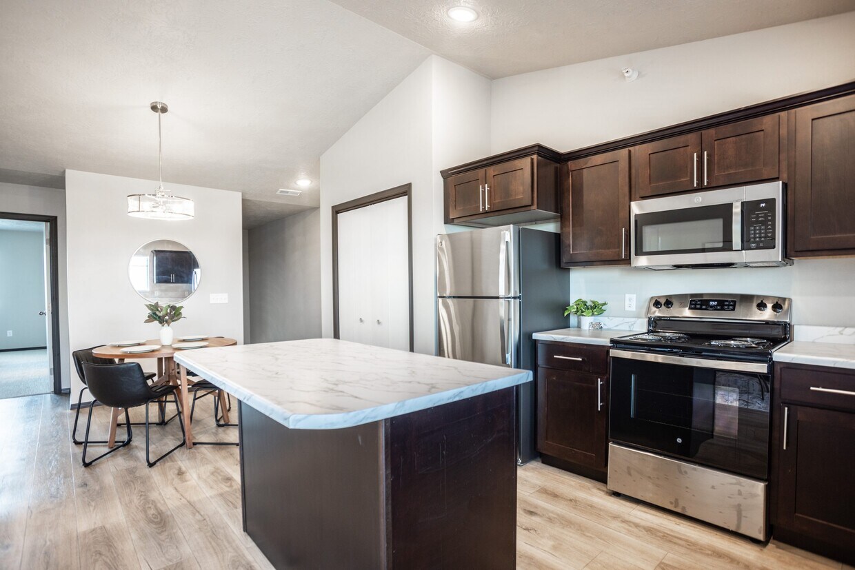 Foto principal - Granite Townhomes