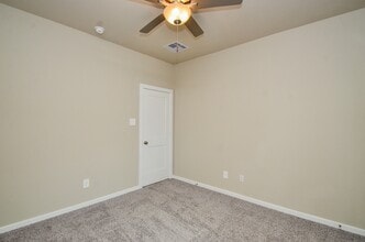 Building Photo - 1555 Rustling Creek Dr