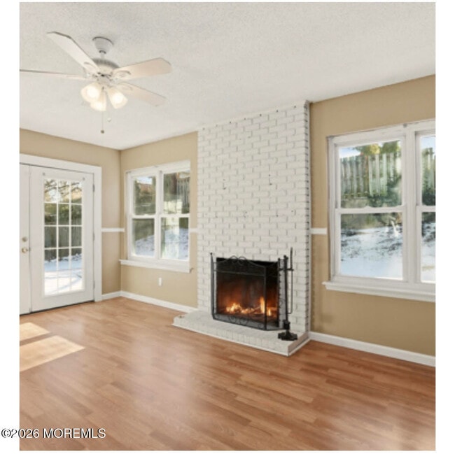 Foto del edificio - 123 Village Dr