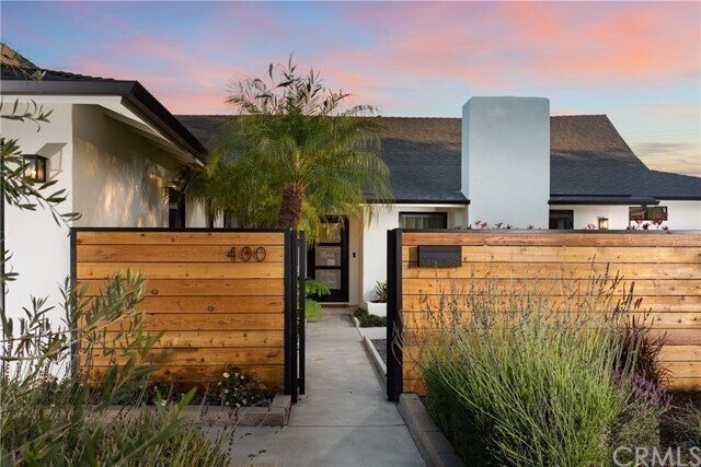 Building Photo - 400 W Crystal View Ave