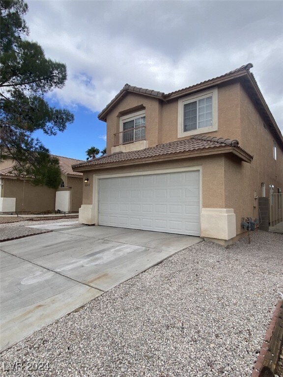 Foto principal - 8242 W Rochelle Ave