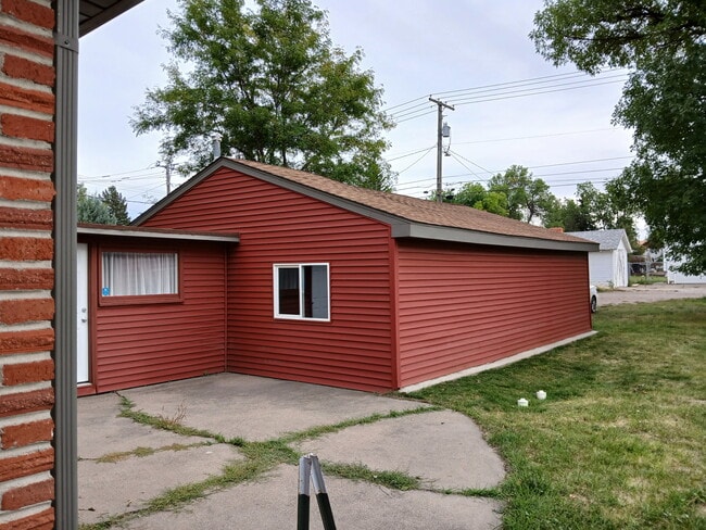 Building Photo - 3518 3rd Ave N