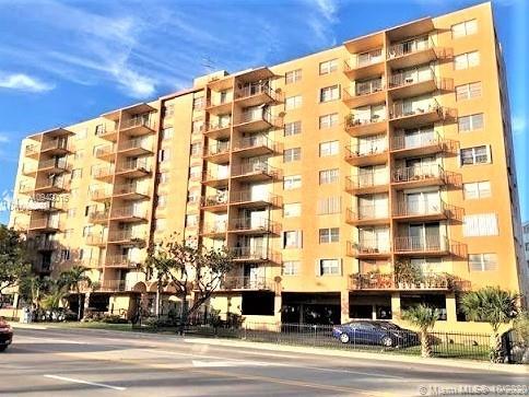 Foto del edificio - 1465 NE 121st St