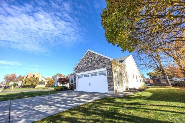 Foto del edificio - 105 Pine St