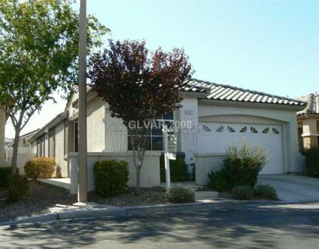 Foto del edificio - 3 br, 2 bath House - 2653 Wood Sorrel St.